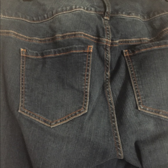 Torrid 16S jeggings distressed - Picture 7 of 7